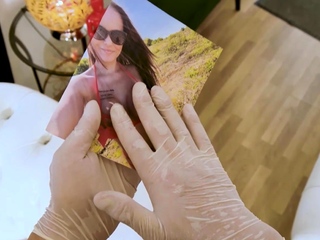 MILF was not deterred by her husbands arrival at the door