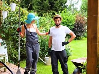 VIP4K. Lawn Mower Women