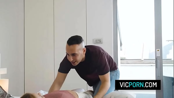 Horny babe Ivi Rein passionately rides cock