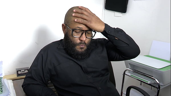 Sempre nos dias de briga, minha namorada fica brava e nunca atende minhas ligações – Vídeos sexo