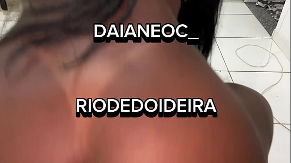 Famosinha da internet gostosa fudendo com seu marido corno