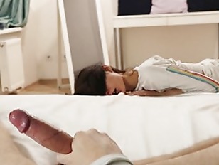 Cuckold And Bull Cum In Her Pussy Twice