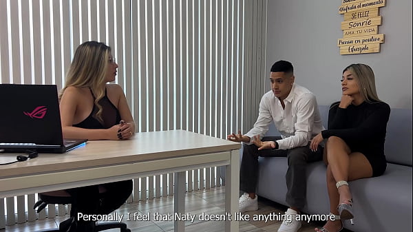 I fuck my therapist with my husband’s cuckold until he leaves her mouth full of cum, real amateur threesome! Naty Delgado, Max Betancur and Shairapisicosex